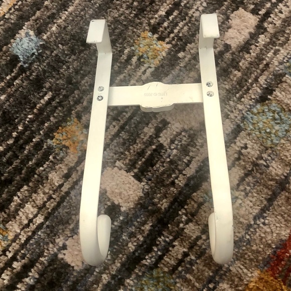 Over the Door Cottage Rose Double Hook ~ Like New! - Picture 4 of 4